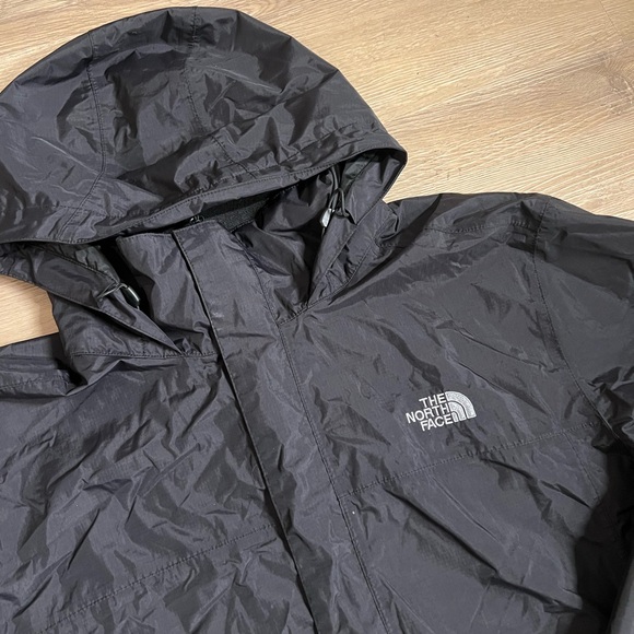 The North Face Dryvent Jacket - Picture 3 of 6